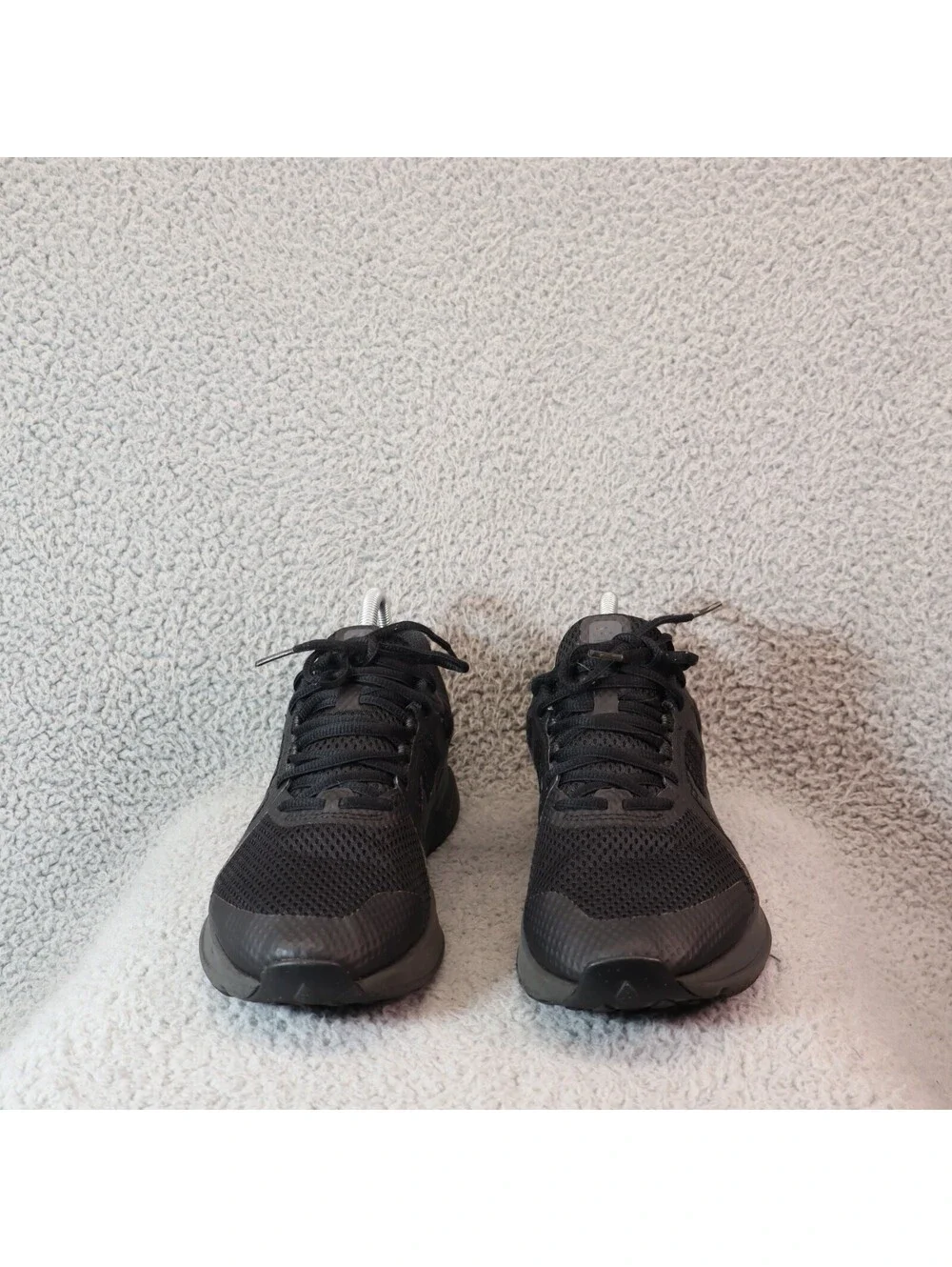 Nike Run Swift 2 Black Running Men 7.5 / Women 9 CU3517-002